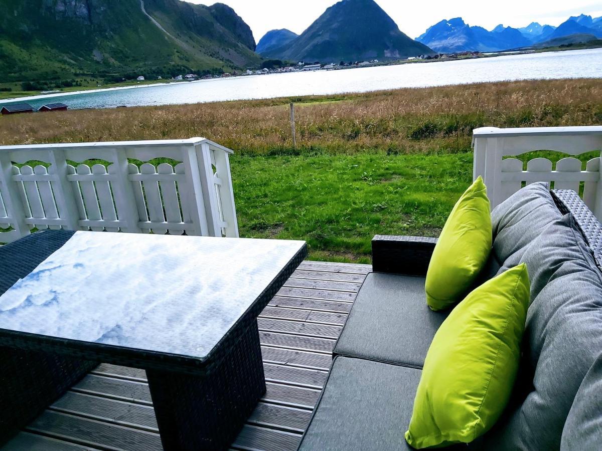 Banpim Beachside Lofoten Lodge