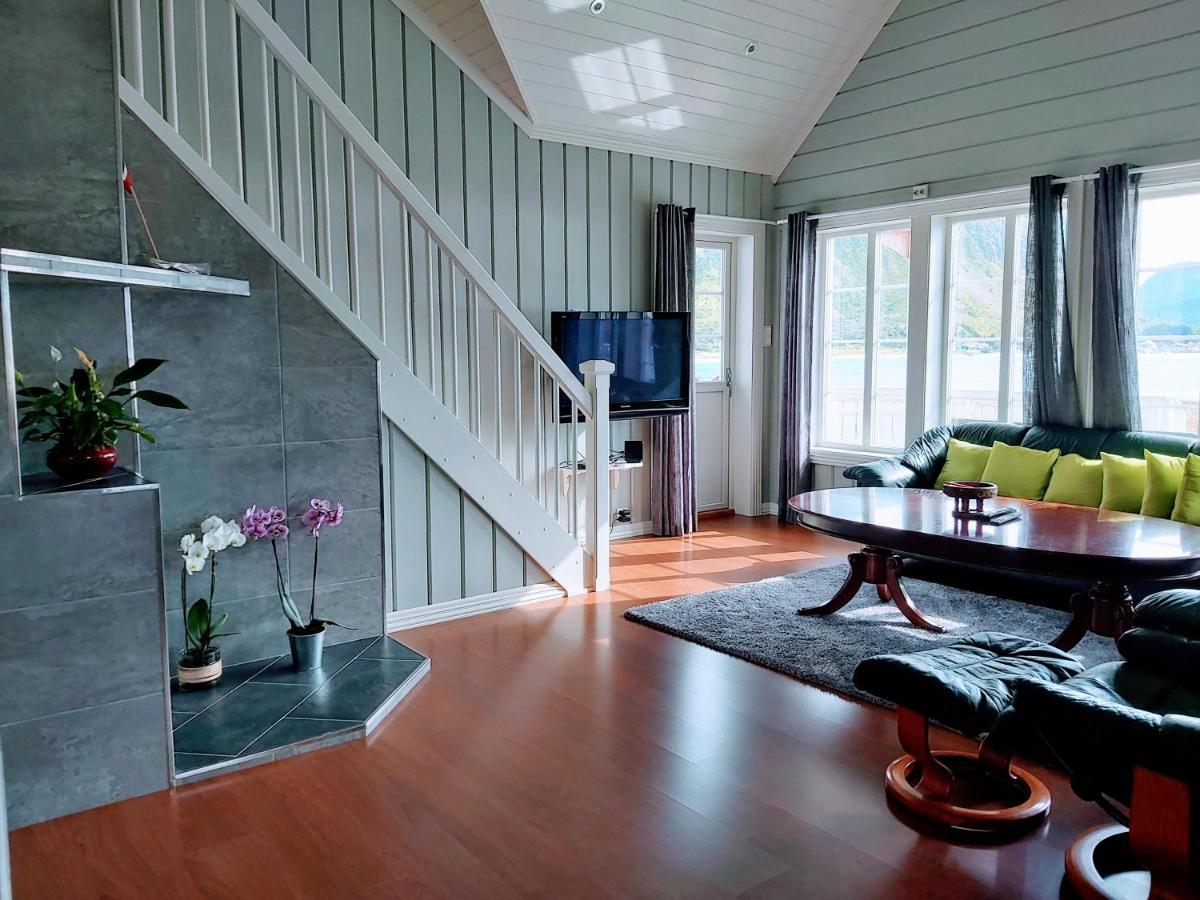 Banpim Beachside Lofoten Lodge Ramberg