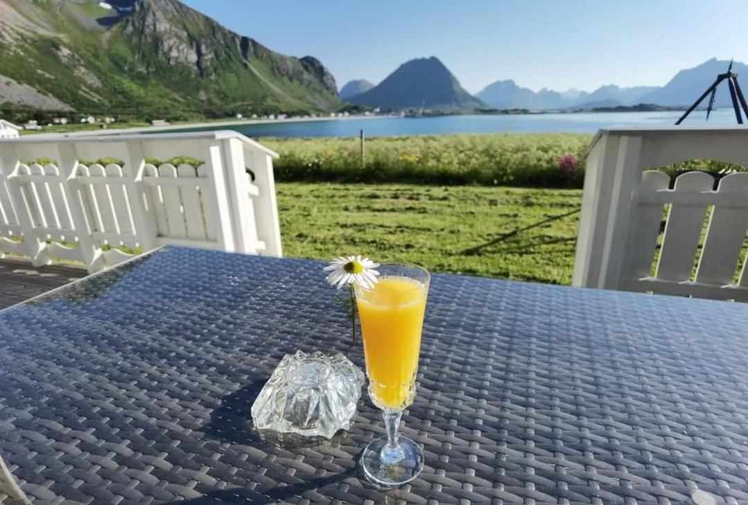 Banpim Beachside Lofoten Hytte